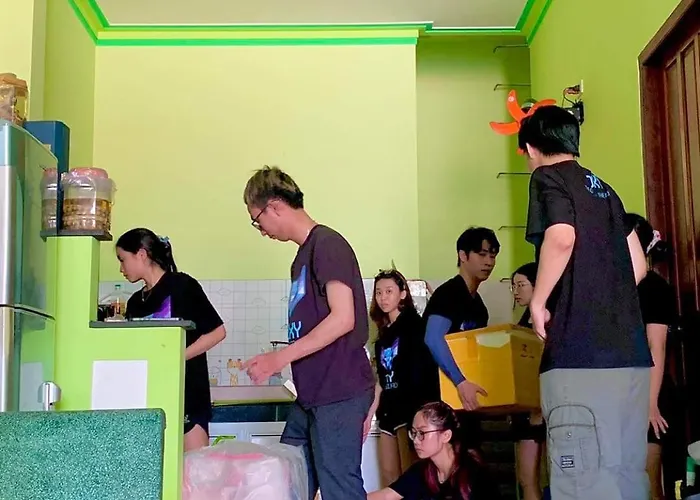 Châu Triều - *